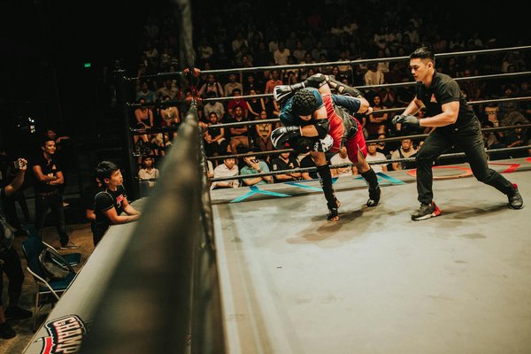 Quels sont les avantages de l'entraînement en altitude pour les basketteurs d'élites ?